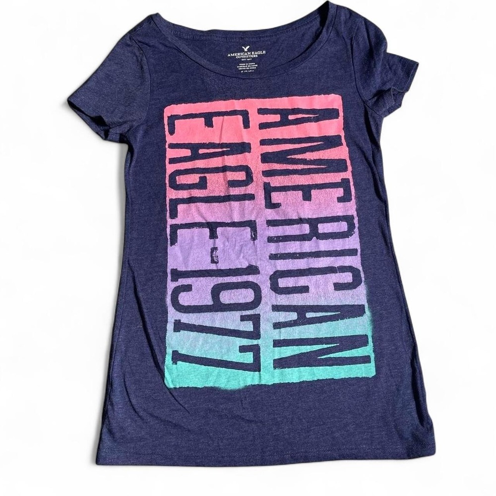 American Eagle Outfitters Womens Graphic T-Shirt Navy Blue Ombre Logo Size Small
